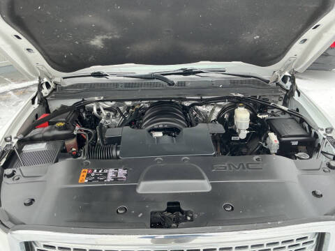 2017 GMC Yukon XL Denali