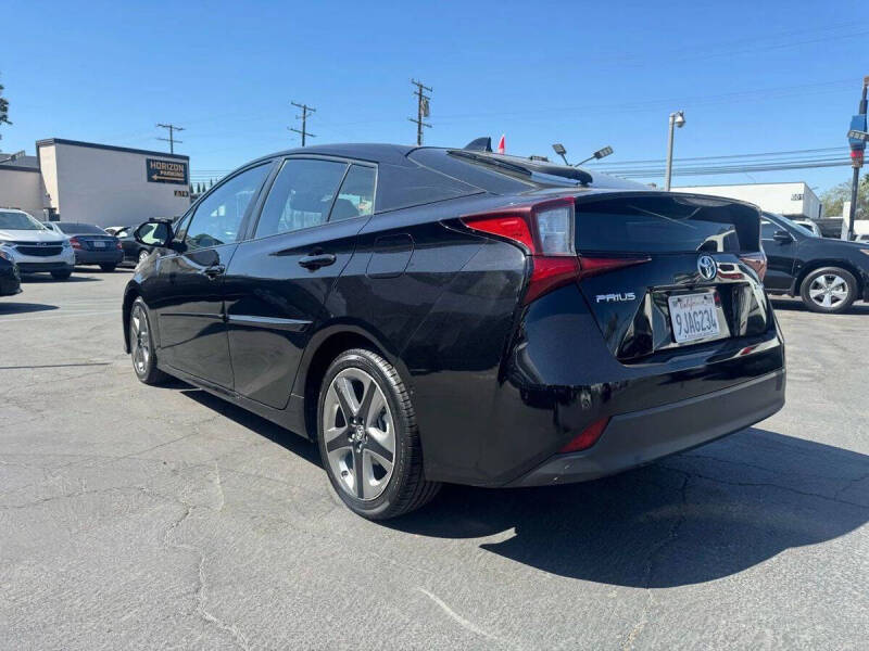 2020 Toyota Prius XLE