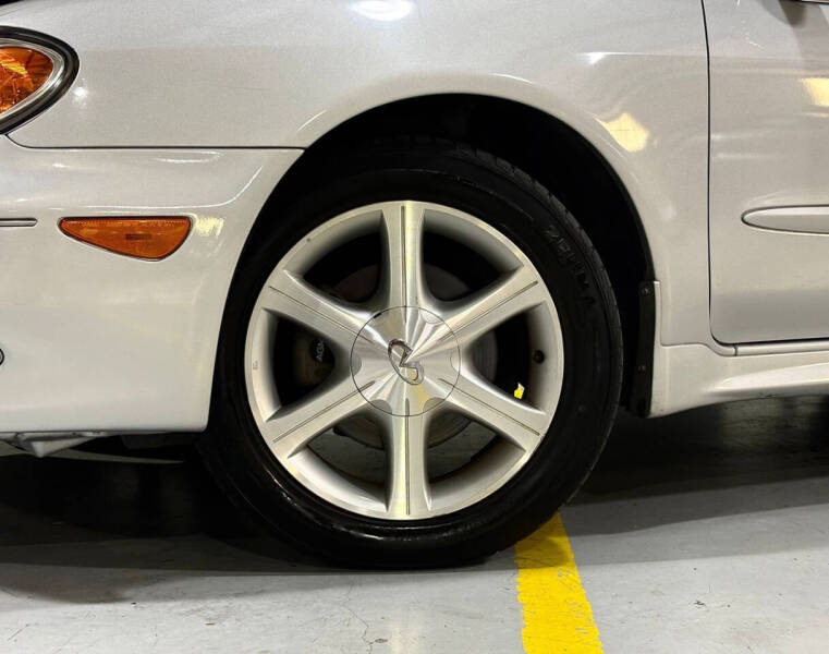 2004 Infiniti I35