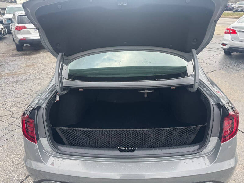 2023 Hyundai Sonata SE