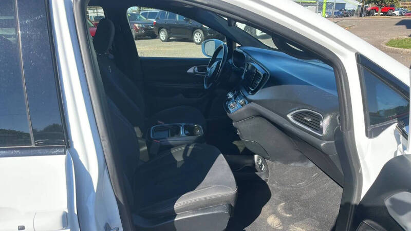 2018 Chrysler Pacifica Touring Plus