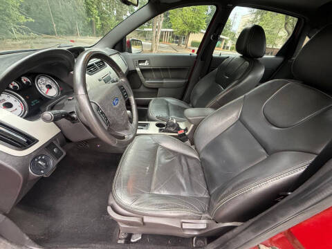 2009 Ford Focus SES