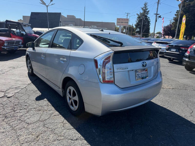 2014 Toyota Prius Three