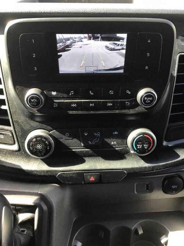 2024 Ford Transit 350
