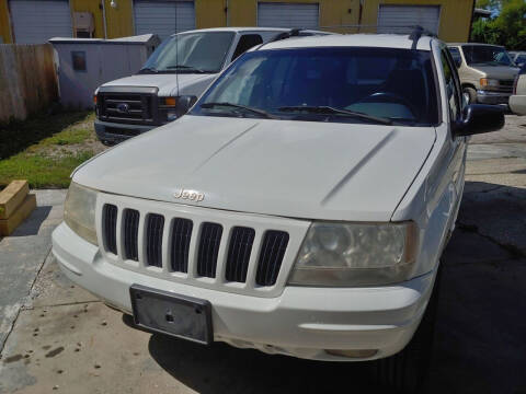1999 Jeep Grand Cherokee for sale at Autos by Tom in Largo FL