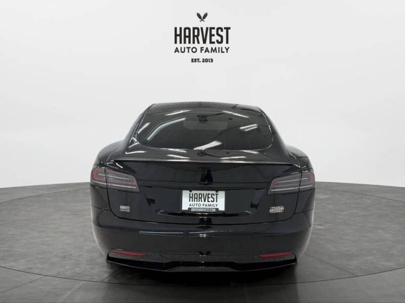 2023 Tesla Model S Plaid