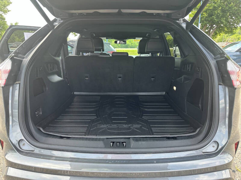 2024 Ford Edge ST-Line