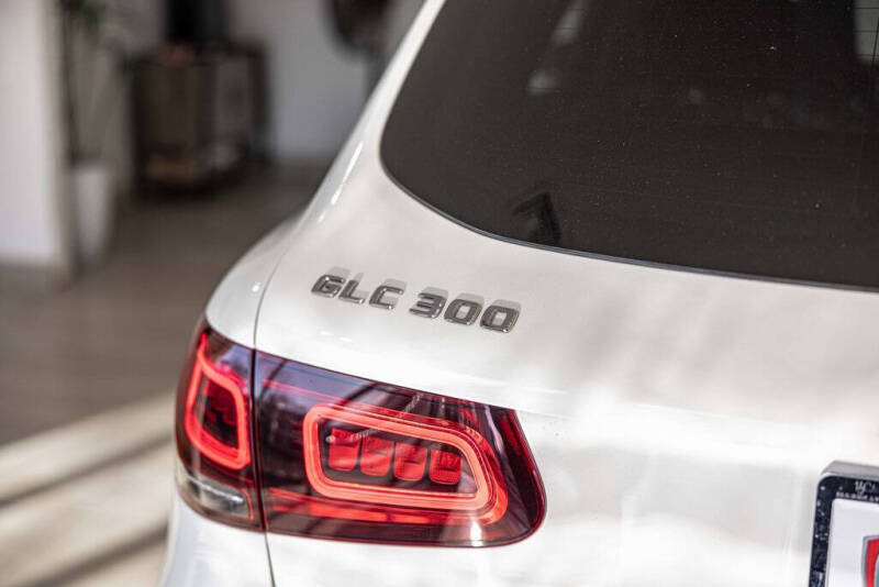 2022 Mercedes-Benz GLC GLC 300 4MATIC