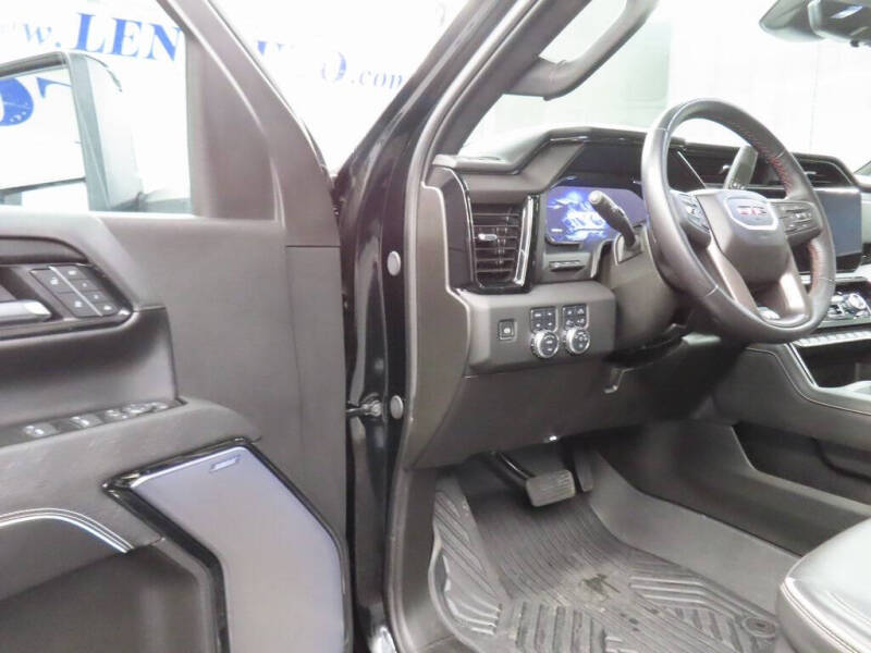 2025 GMC Sierra 2500HD AT4X