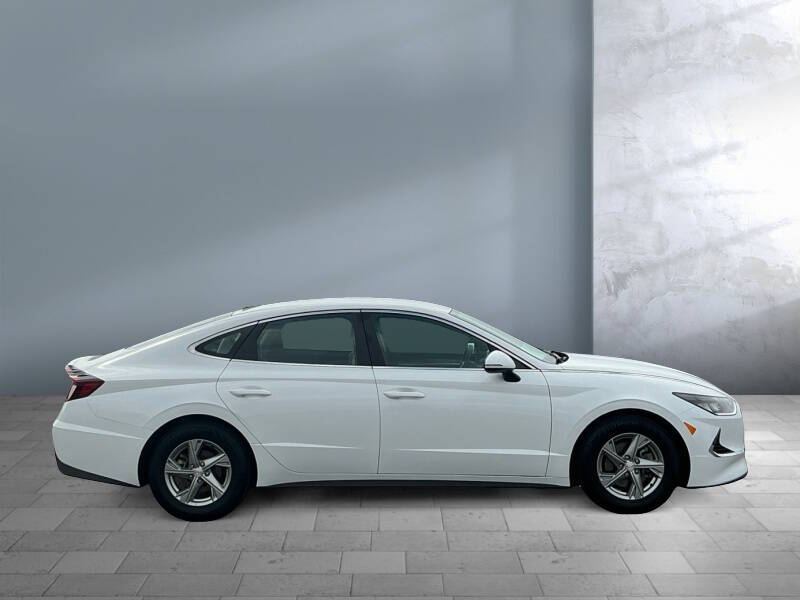 2023 Hyundai Sonata SE