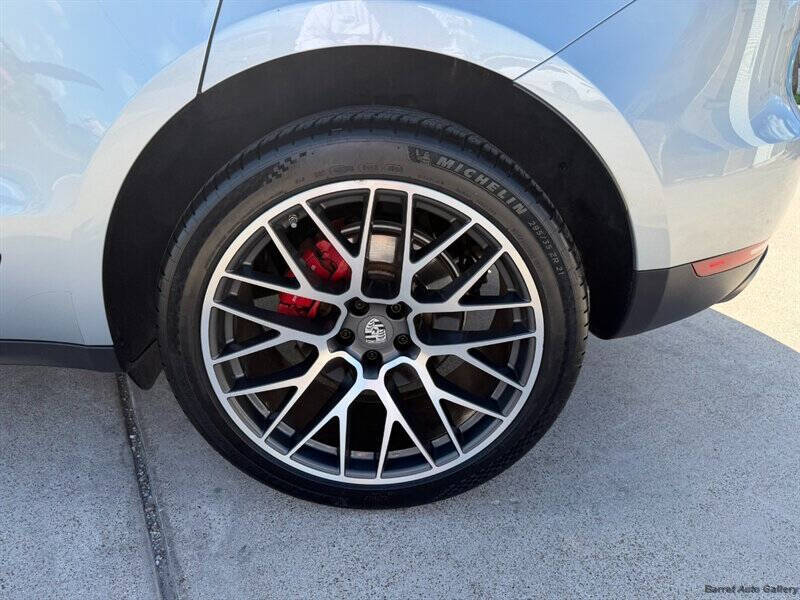 2021 Porsche Macan S