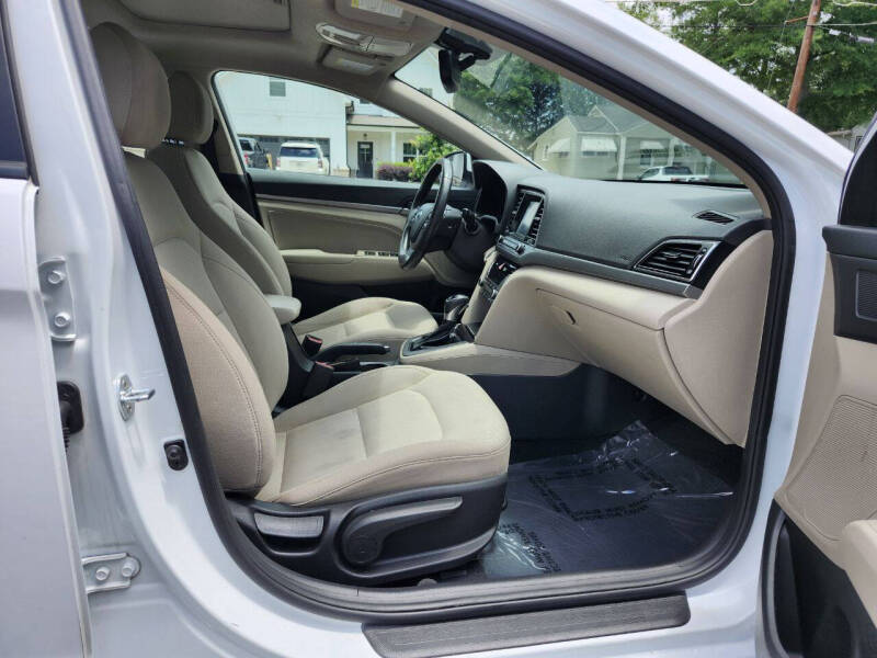 2018 Hyundai Elantra SEL