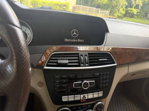 2014 Mercedes-Benz C-Class C 250 Sport