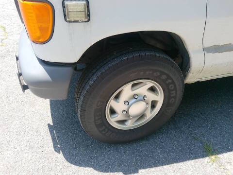 2006 Ford E-Series