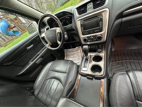 2013 GMC Acadia Denali