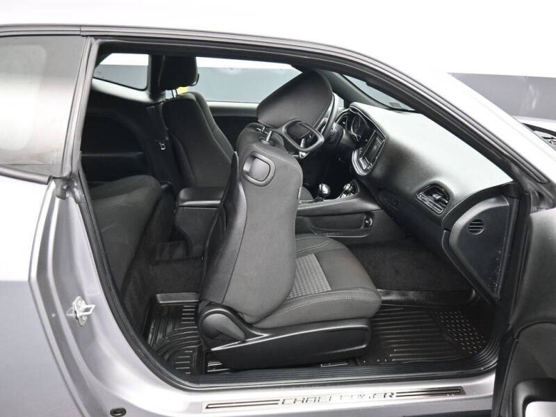 2018 Dodge Challenger SXT