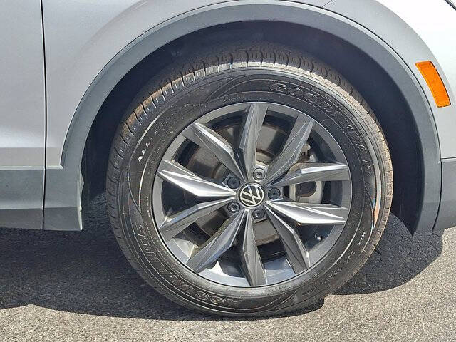 2022 Volkswagen Tiguan SE 4Motion