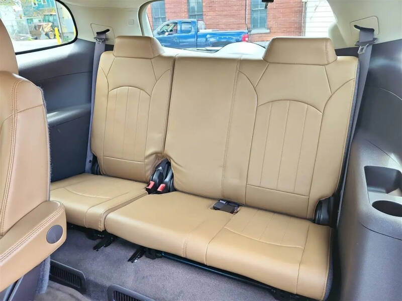 2017 Buick Enclave Leather