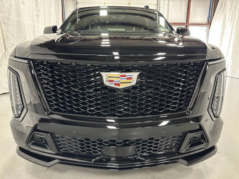 2025 Cadillac Escalade-V