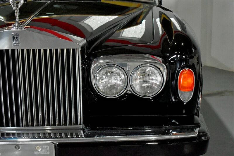 1988 Rolls-Royce Corniche null photo 15