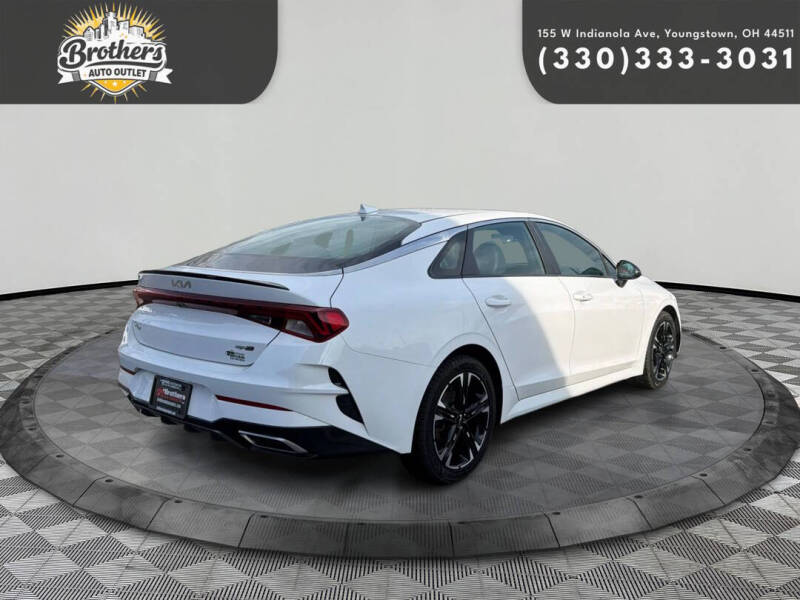 2022 Kia K5