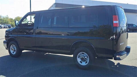 2025 GMC Savana LT 2500