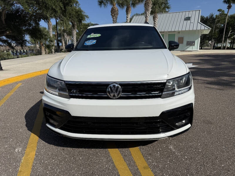 2020 Volkswagen Tiguan SE R-Line Black