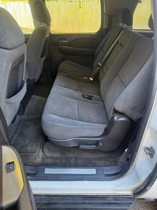 2008 Chevrolet Suburban LS
