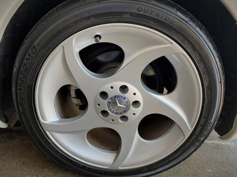 2004 Mercedes-Benz SL-Class SL 500