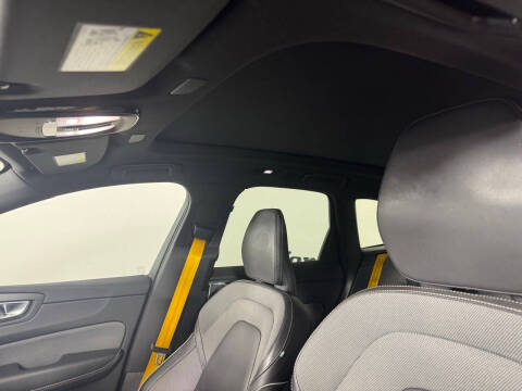 2024 Volvo XC60 Recharge T8 Polestar Engineered