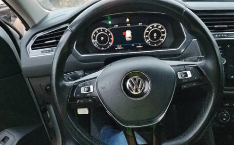 2018 Volkswagen Tiguan 2.0T SEL Premium