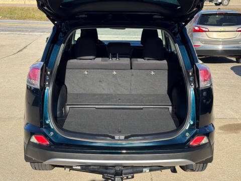 2017 Toyota RAV4 Hybrid XLE