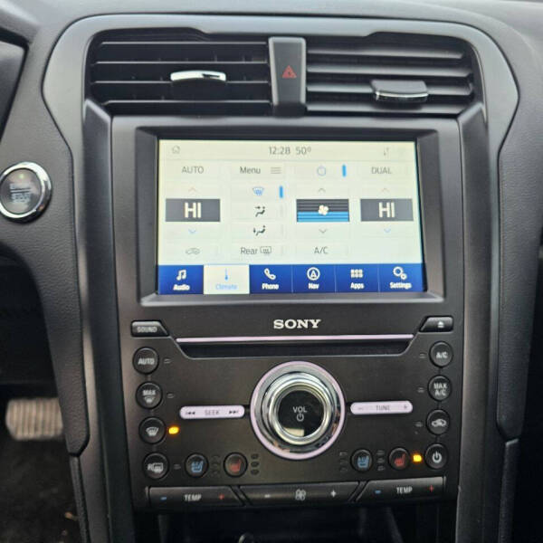 2020 Ford Fusion Titanium