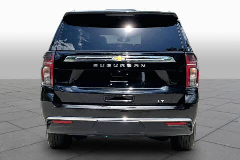 2024 Chevrolet Suburban LT