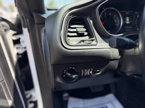 2017 Dodge Challenger