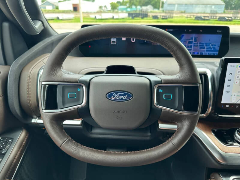 2026 Ford Expedition MAX King Ranch