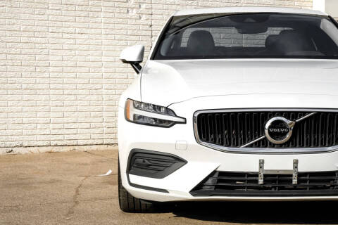 2020 Volvo S60 T5 Momentum