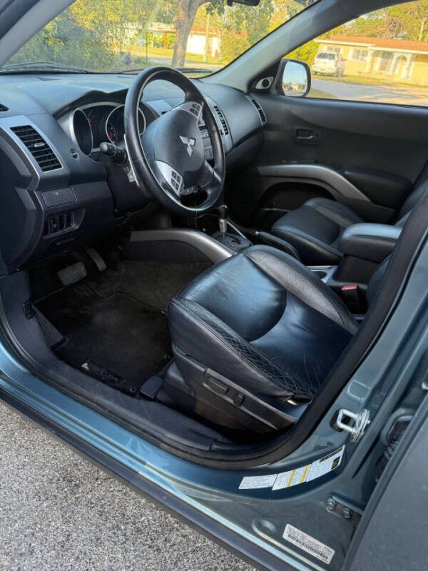 2007 Mitsubishi Outlander XLS