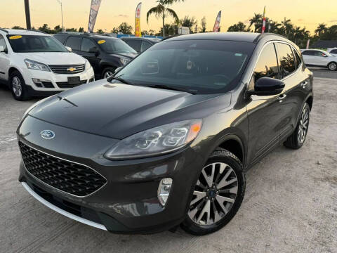 2020 Ford Escape Titanium