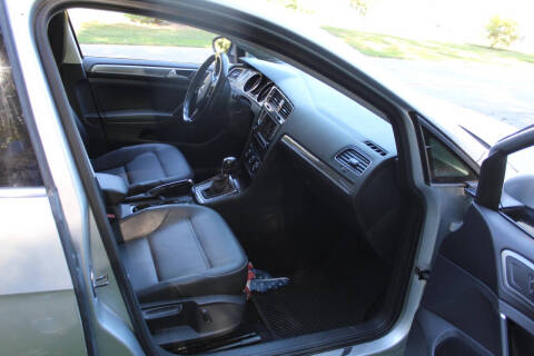 2017 Volkswagen Golf Alltrack TSI SE 4Motion