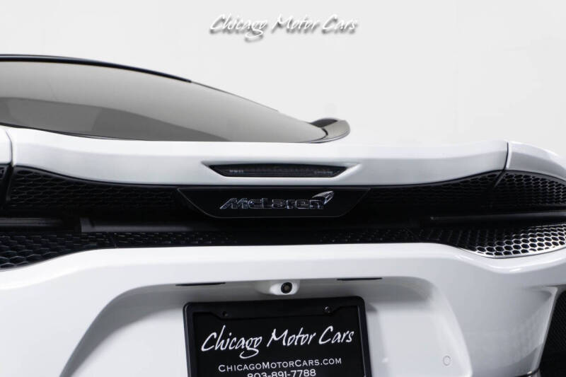 2023 McLaren GT