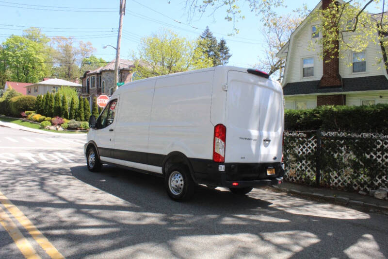 2024 Ford Transit 250
