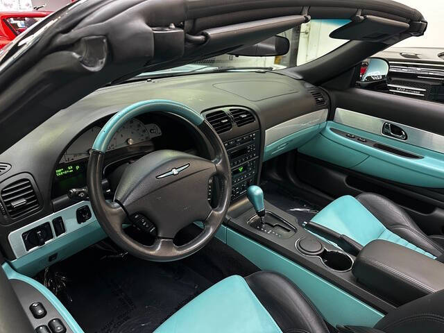 2002 Ford Thunderbird Deluxe