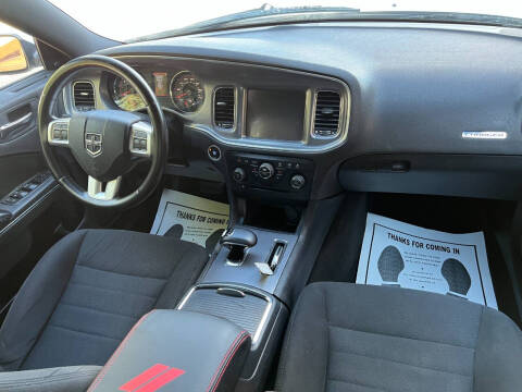 2014 Dodge Charger SXT Plus