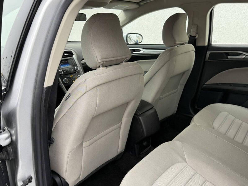 2018 Ford Fusion Hybrid S