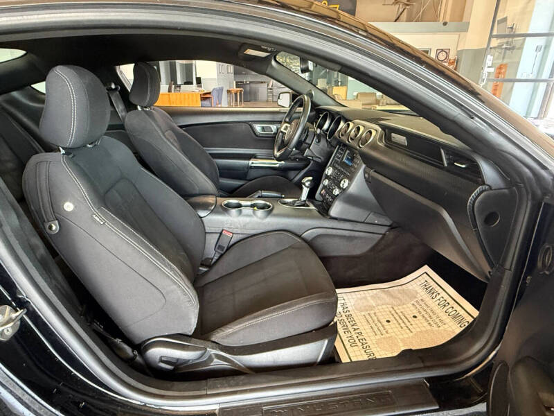 2018 Ford Mustang
