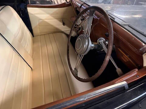 1949 Triumph 2000