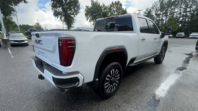 2025 GMC Sierra 2500HD
