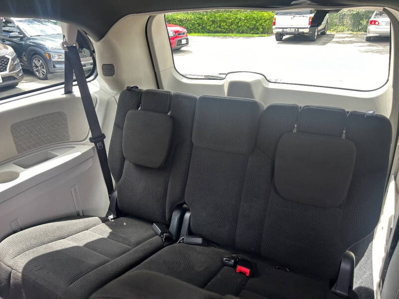 2016 Dodge Grand Caravan SE Plus