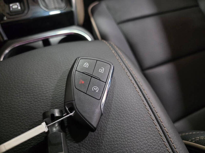 2024 GMC Canyon Denali